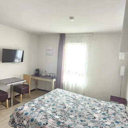 Moderne Et Equipe Centre